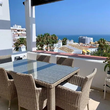 Lejlighed 3 Bedroom, 250m From The Beach! Swimming Pool, Parking! *